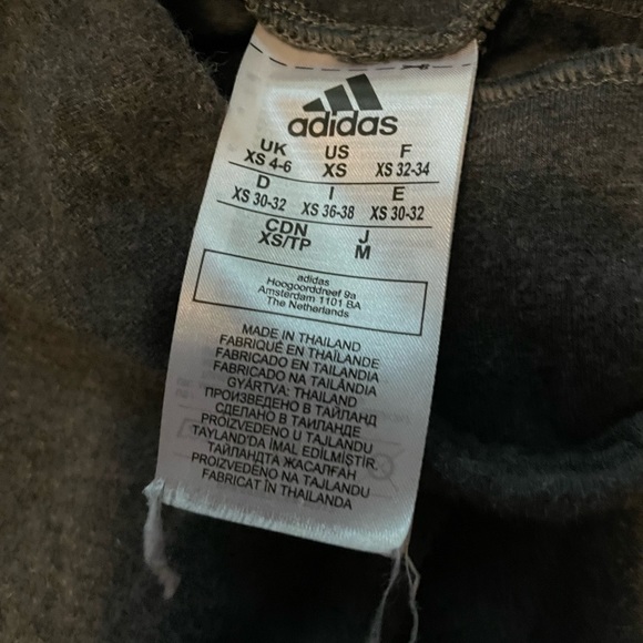XS two adidas pants like new - Picture 3 of 3